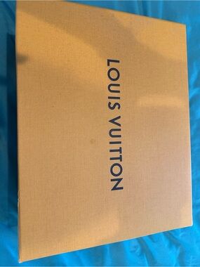 Louis Vuitton Tan Box with Black Logo